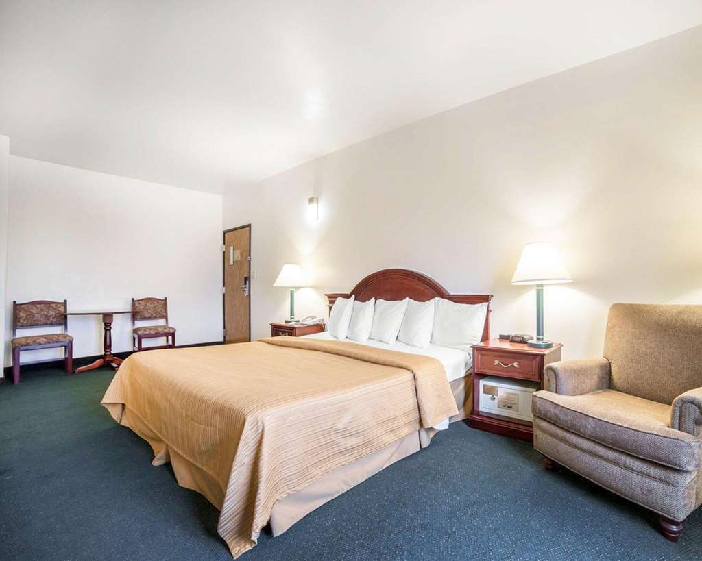 Quality Inn Helena Szoba fotó